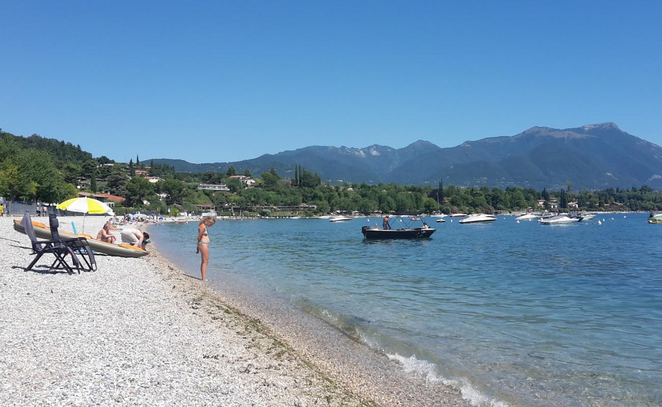 Photo de Pieve Vecchia Beach avec caillou fin gris de surface