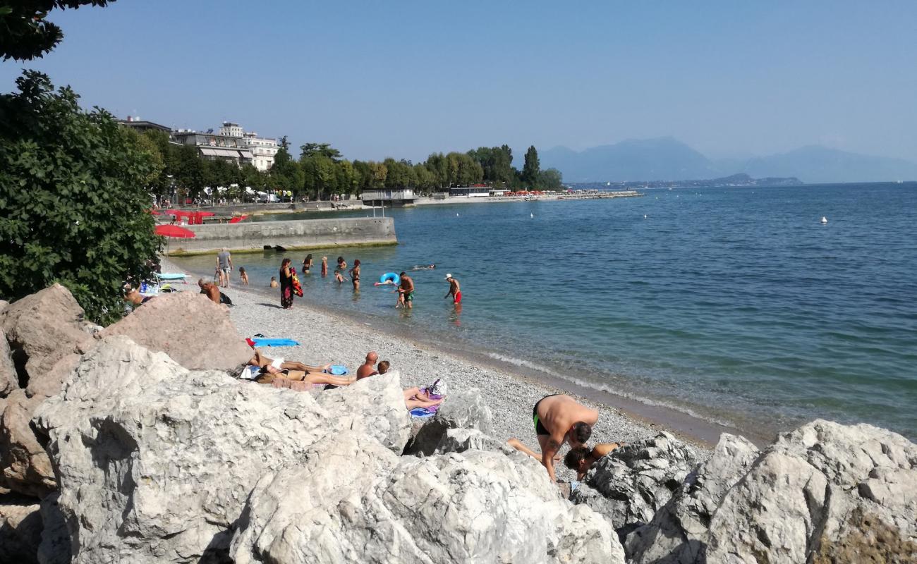 Photo de Margy Beach avec caillou fin gris de surface