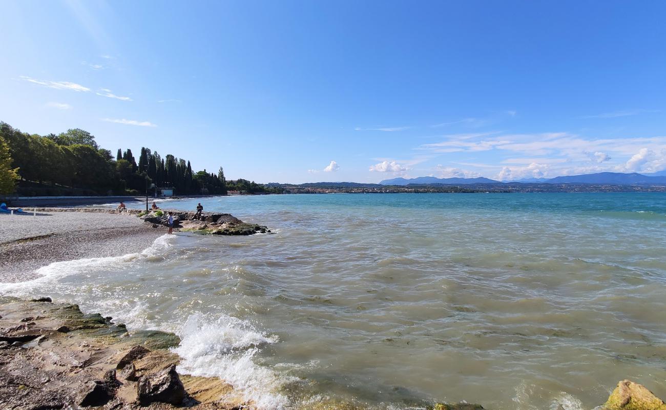 Photo de Spiaggia della Cesolina avec caillou gris de surface