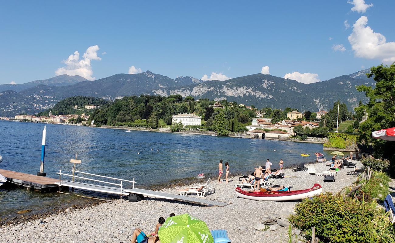 Photo de Spiaggia Pubblica di Bellagio avec caillou gris de surface