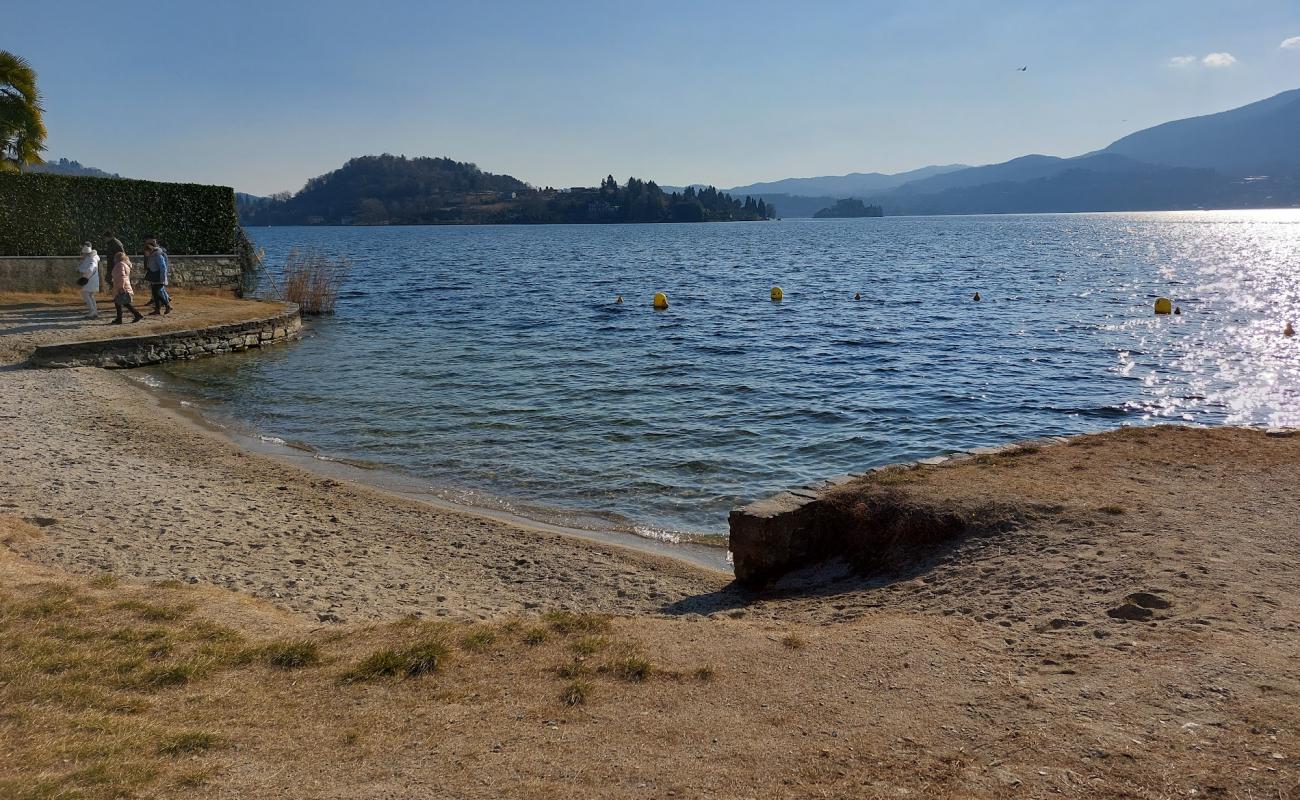 Photo de Spiaggia libera avec herbe de surface