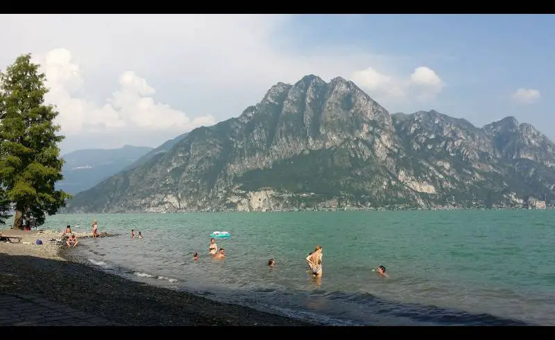 Photo de Trenta Passi Beach avec caillou clair de surface