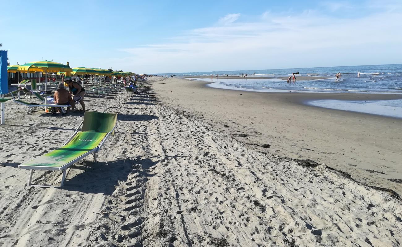 Photo de Plage de Boccasette avec sable lumineux de surface