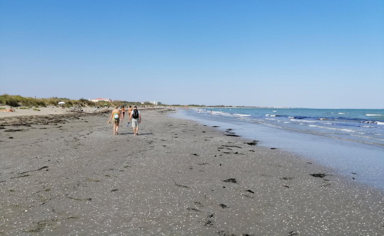 Photo de Plage Alberoni avec sable lumineux de surface