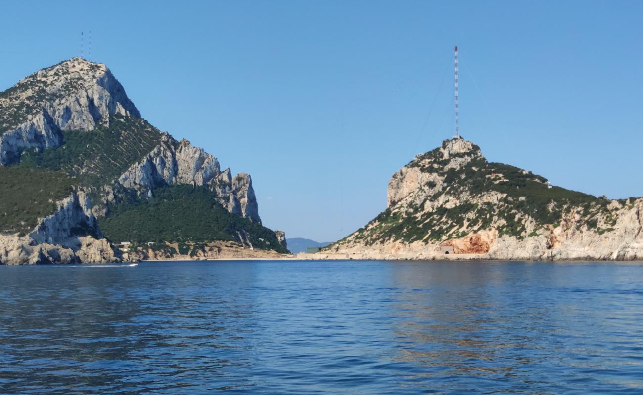 Photo de Spiaggia Timone avec petits galets beige de surface