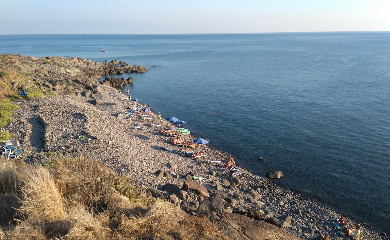 Photo de E Panorama Beach, Le Punte avec galets gris de surface