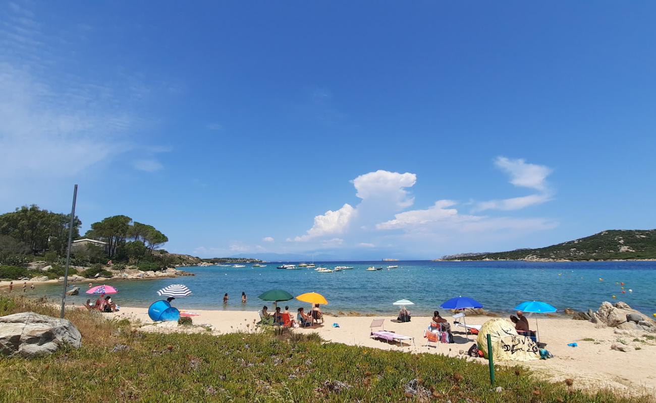 Photo de Spiaggia Angolo Azzurro avec sable lumineux de surface