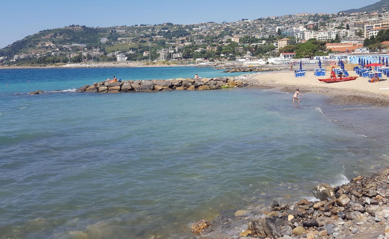 Photo de Lido Foce avec sable beige de surface