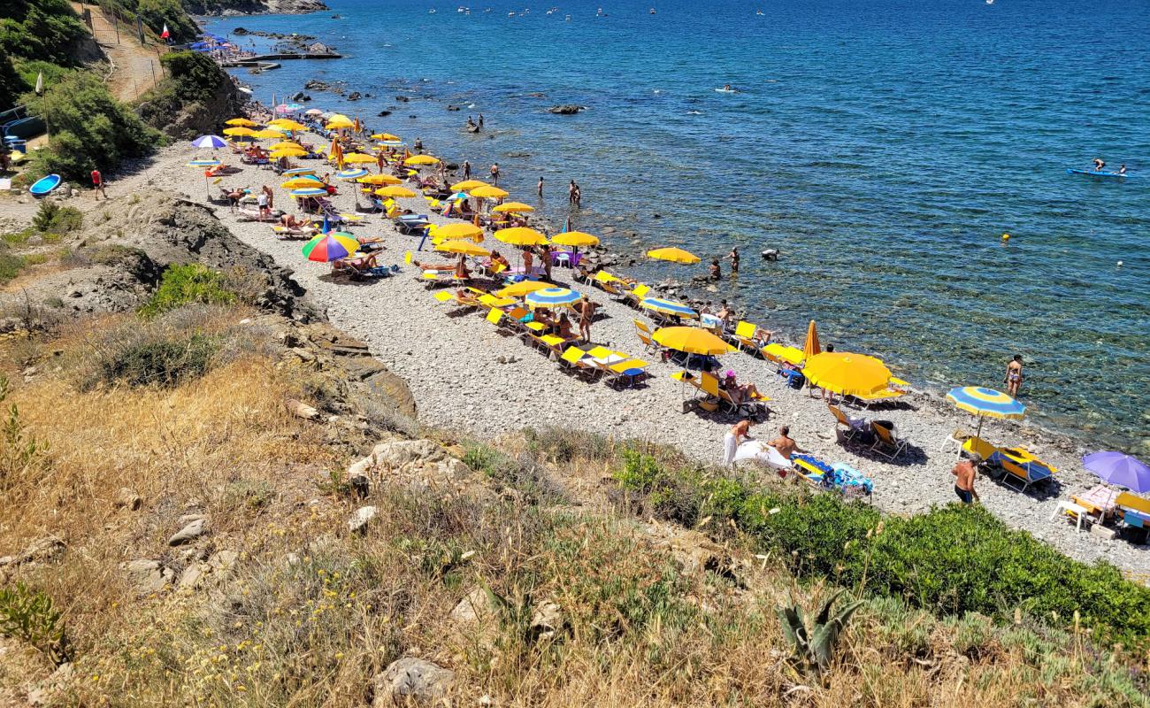 Photo de Spiaggia La Ginestra avec galets gris de surface