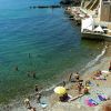 Spiaggia sotto Piazza Bovio