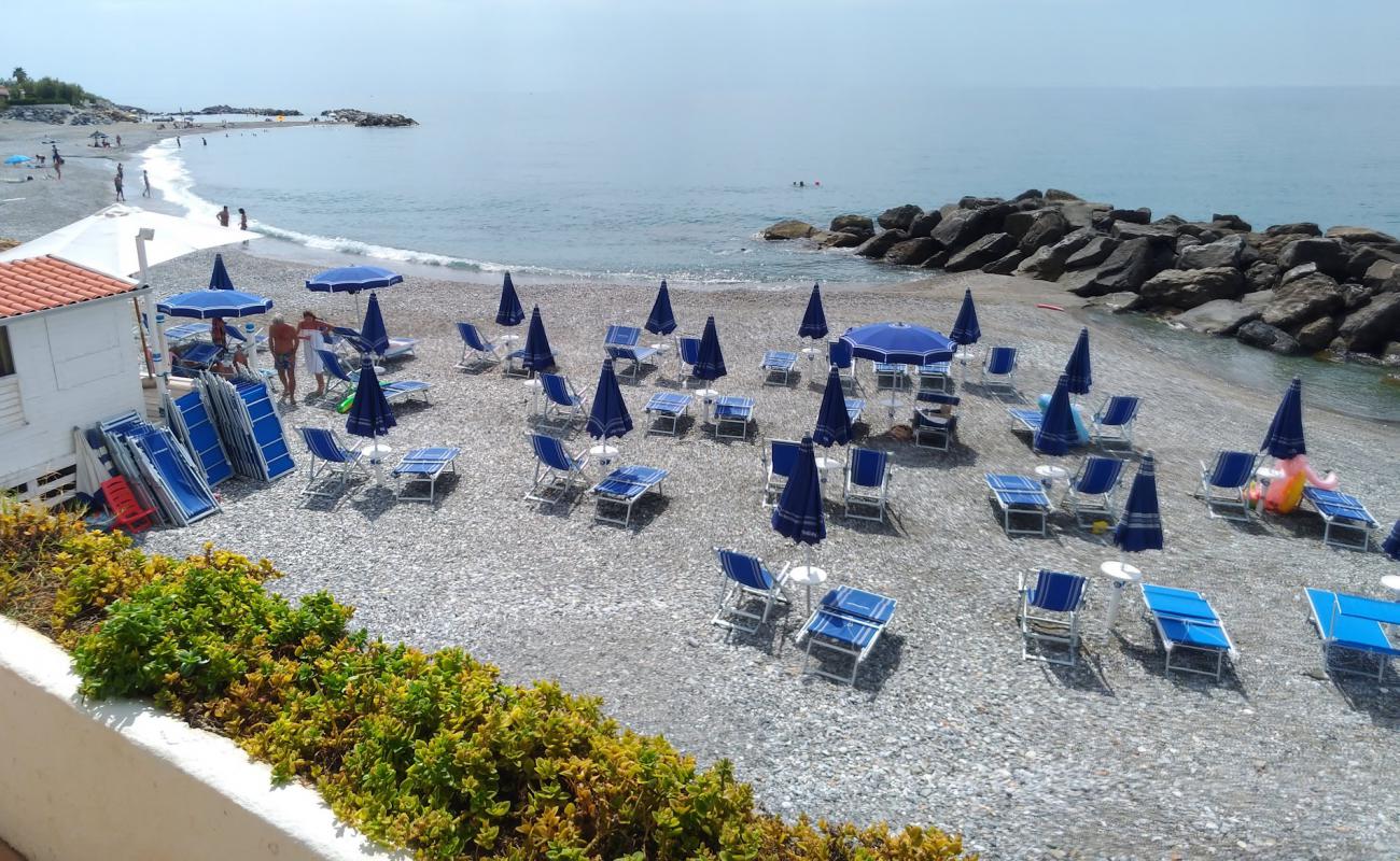 Photo de Lido Pietrabianca avec caillou fin gris de surface