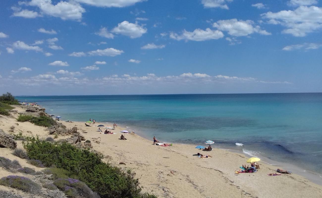 Photo de Monaco Mirante Beach avec sable beige & galets de surface
