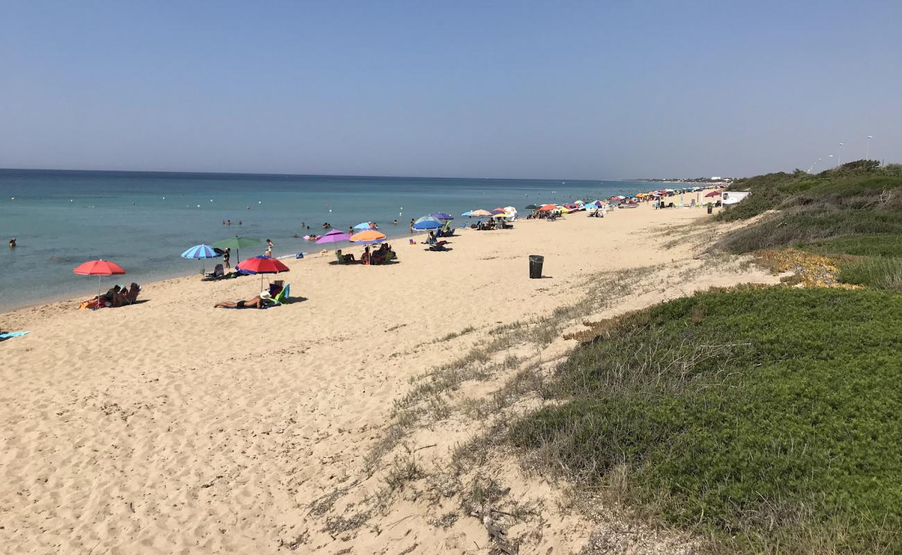 Photo de Manduria Beach avec sable beige de surface