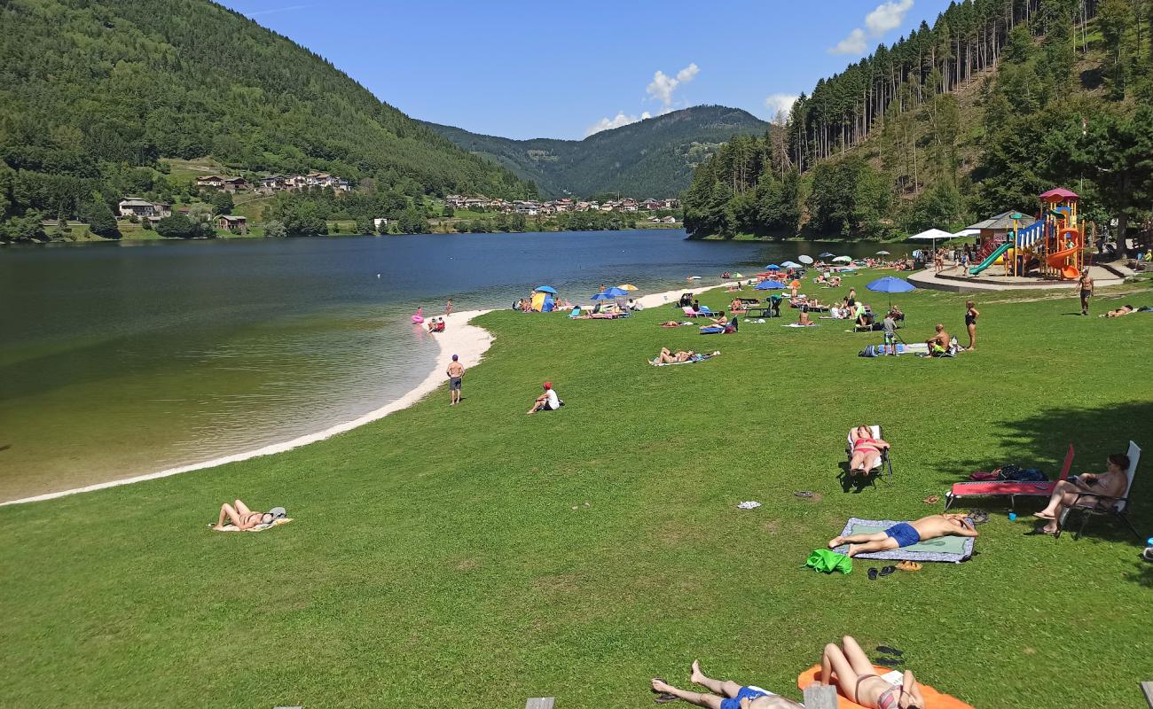 Photo de Spiaggia Balneare avec caillou fin clair de surface