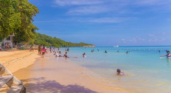 Dunn's River Beach