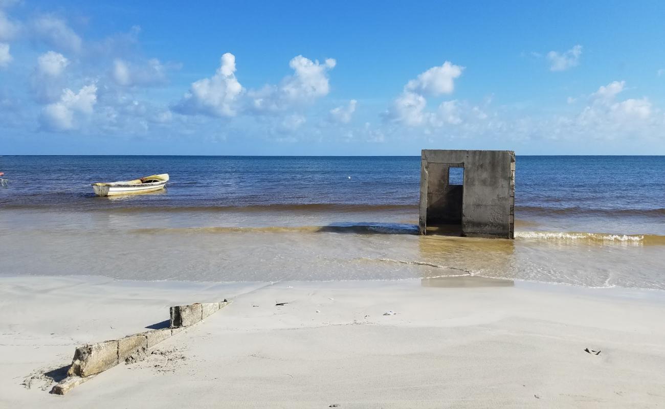 Photo de Rocky Point beach avec sable beige fin de surface