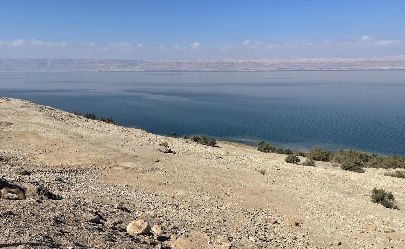 Photo de Free Beach On Dead Sea avec terrain rocheux de surface