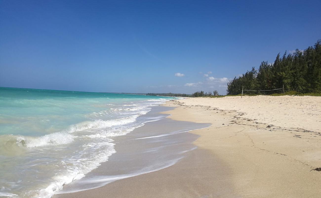 Photo de Maweni Beach avec sable lumineux de surface