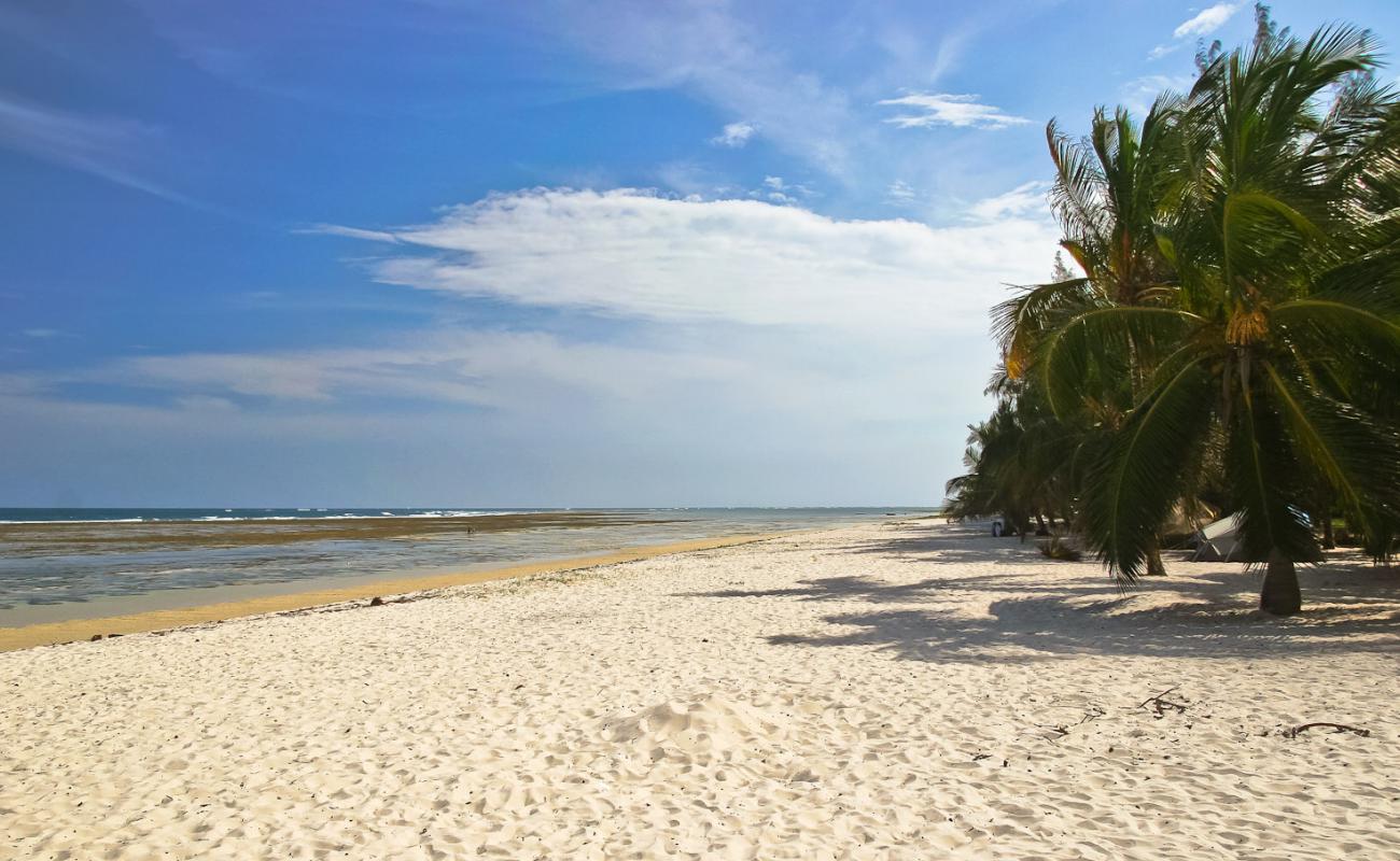 Photo de Twiga Lodge Beach avec sable lumineux de surface