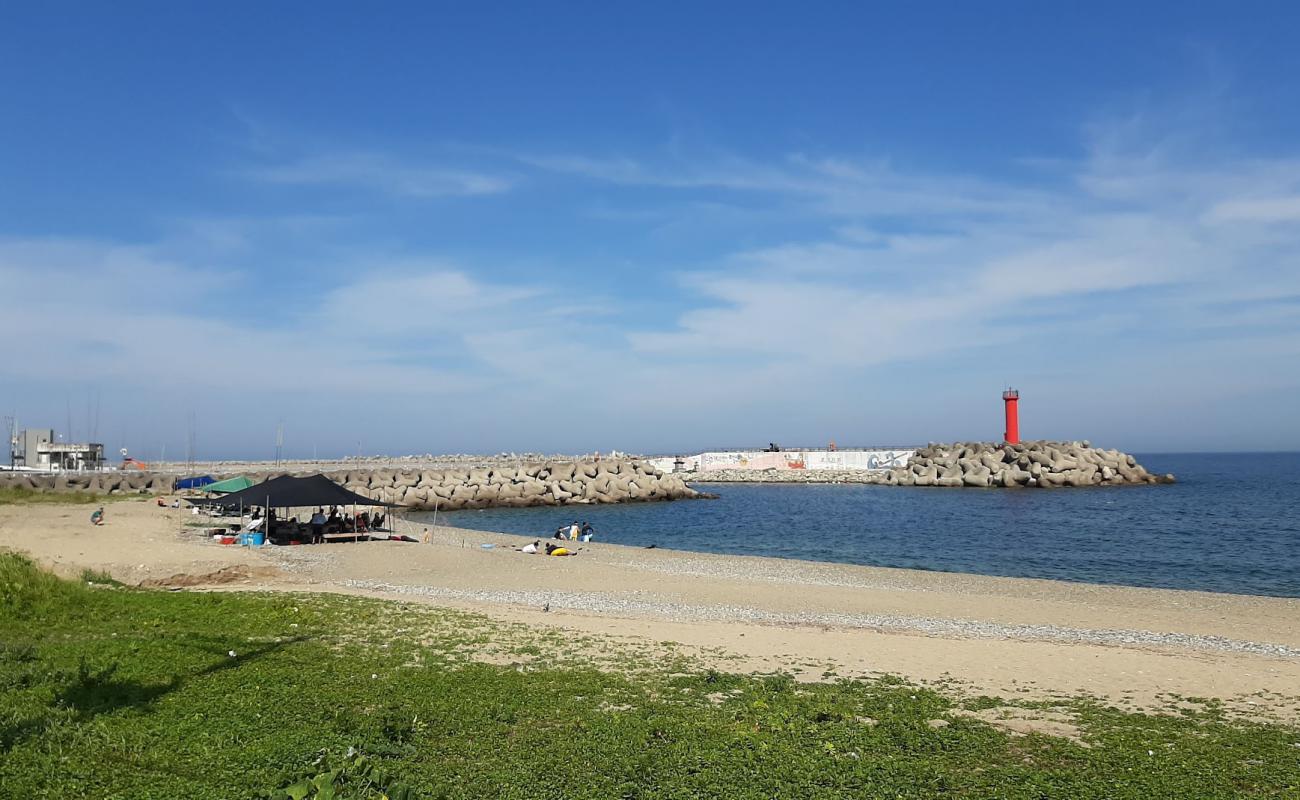 Photo de Gyeongju Beach avec caillou gris de surface