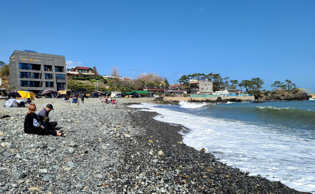 Photo de Ulsan Beach avec caillou gris de surface