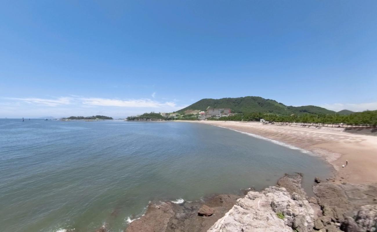 Photo de Sangnok Beach avec sable lumineux de surface