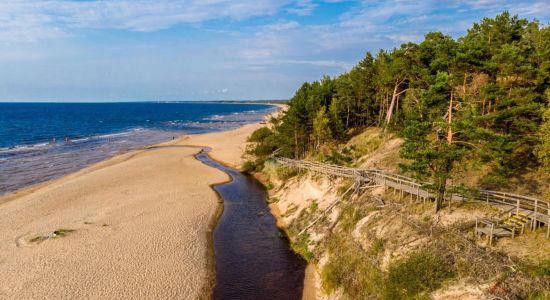 Pabazi beach