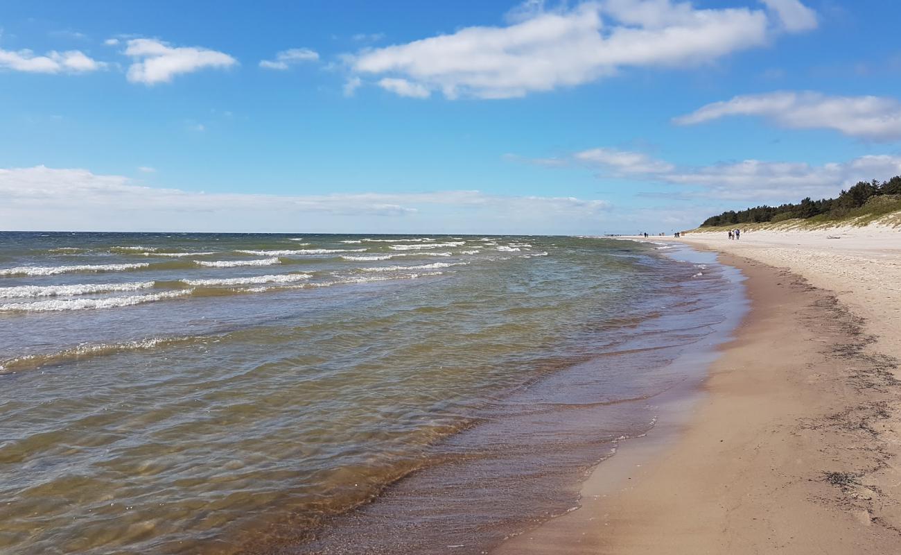 Photo de Nemirsetos pliazas II avec sable beige de surface