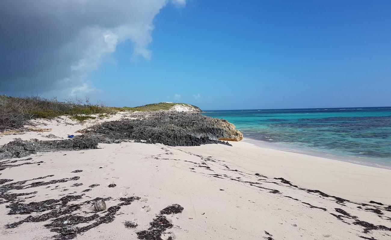 Photo de Sunrise Bay beach avec #86 de surface