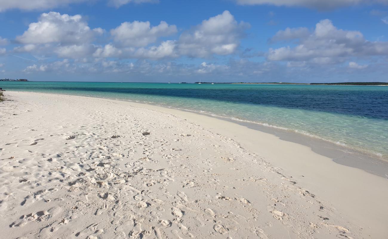 Photo de Lochabar beach avec sable fin blanc de surface