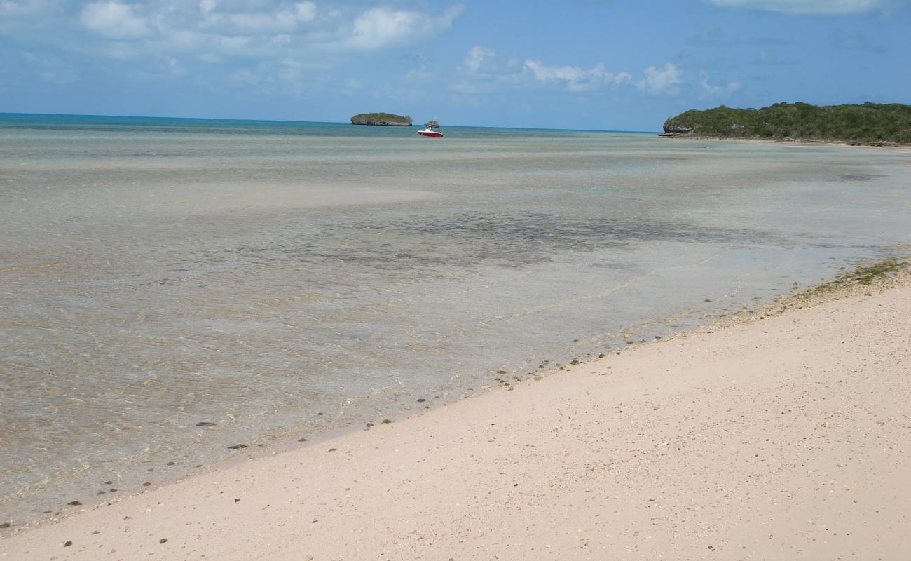 Photo de Morris set. beach avec sable blanc de surface