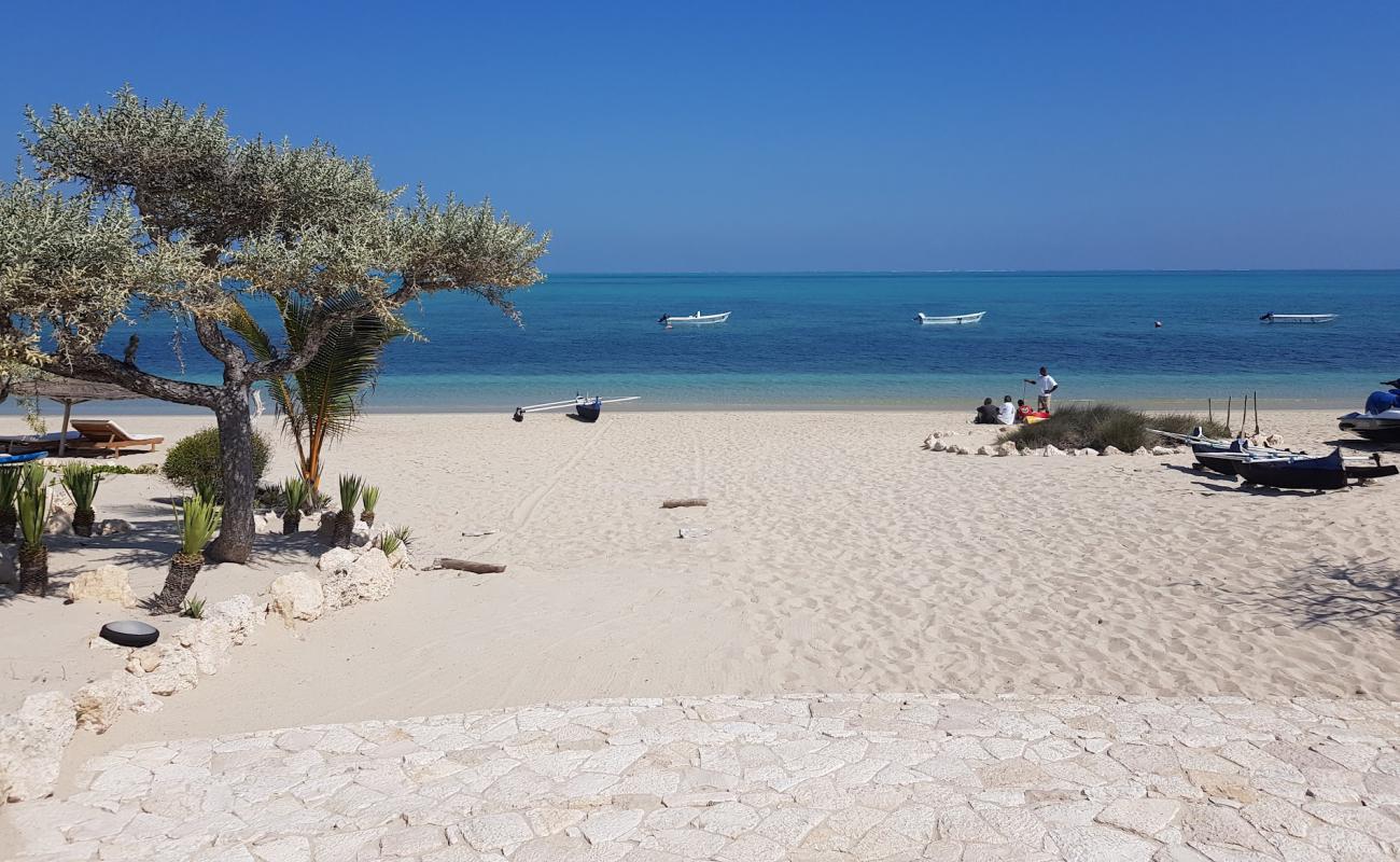 Photo de Anakao Beach avec sable lumineux de surface