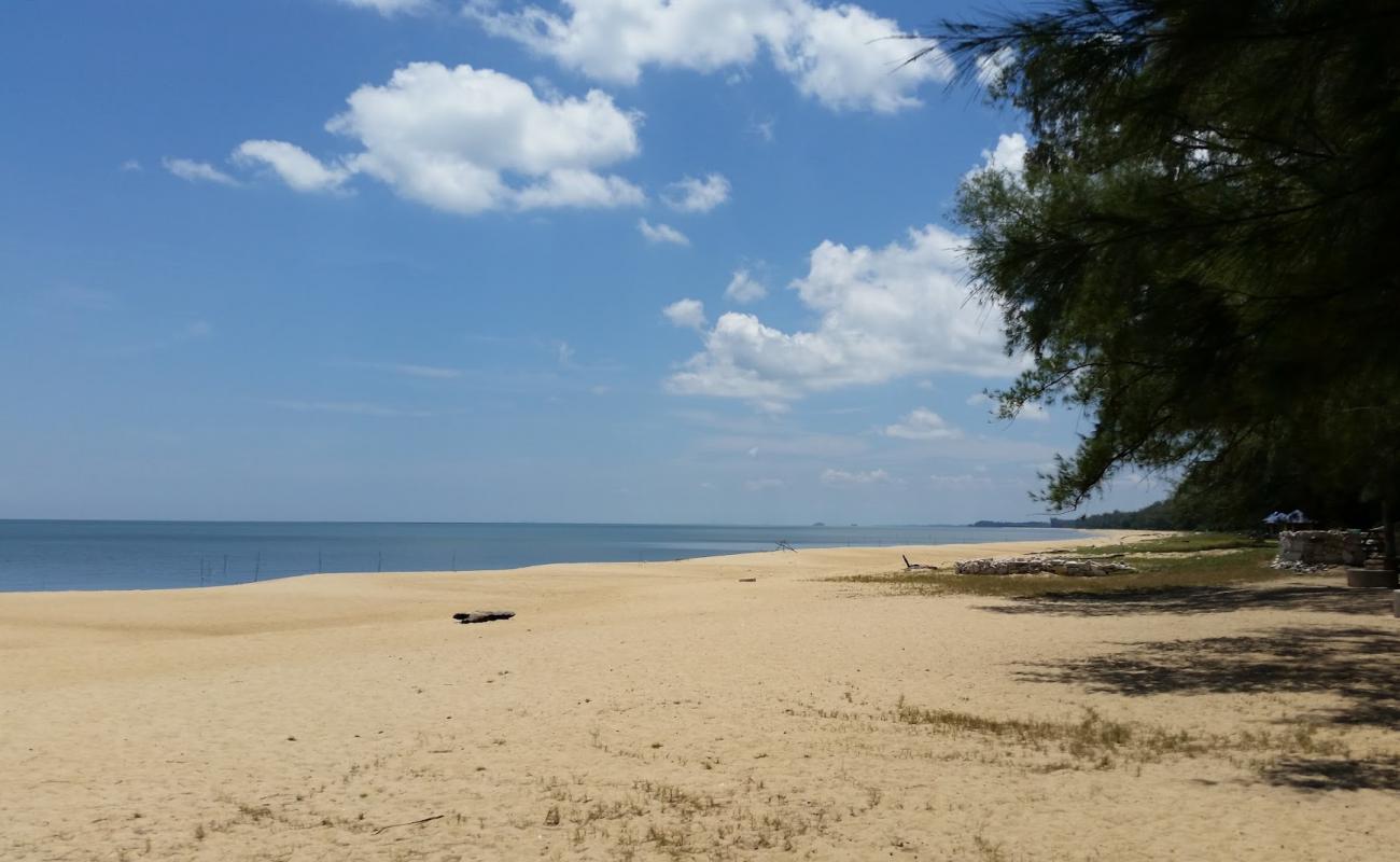 Photo de Rantau Panjang Beach avec sable beige de surface
