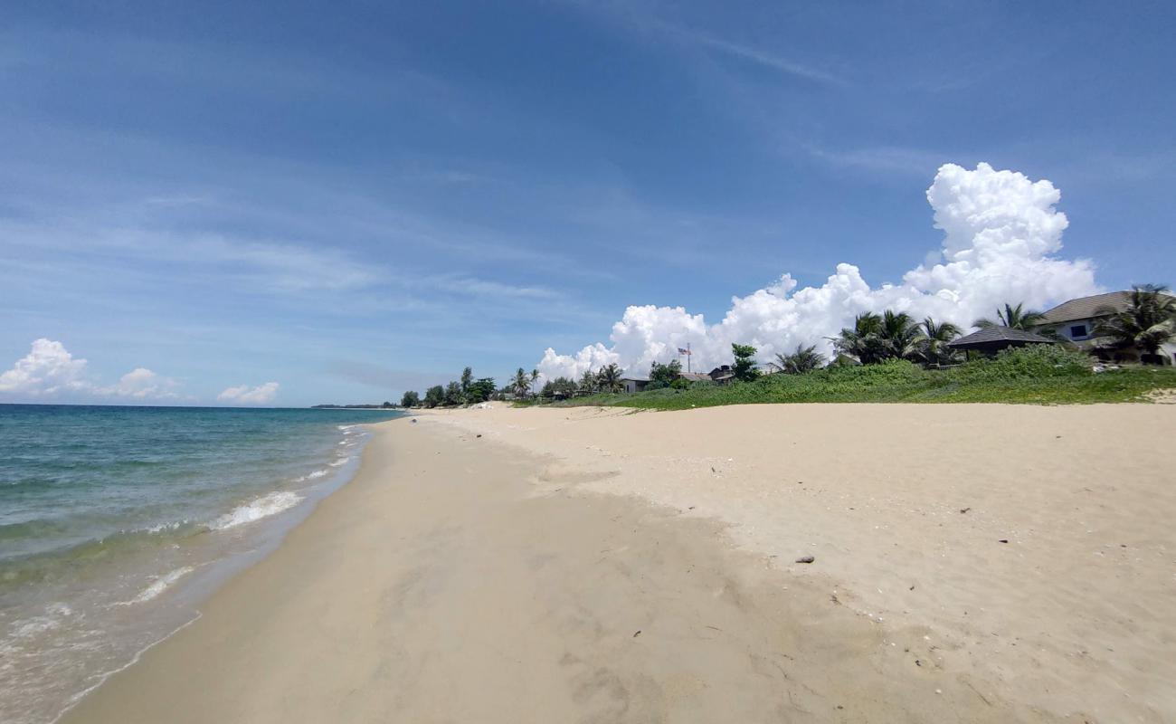 Photo de Rusila Beach avec sable lumineux de surface