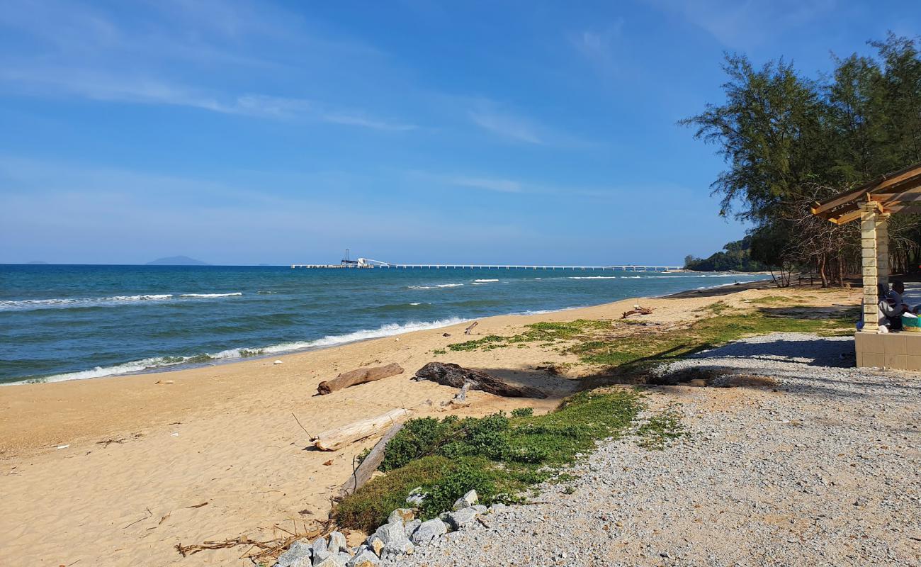 Photo de Bari Beach avec sable lumineux de surface