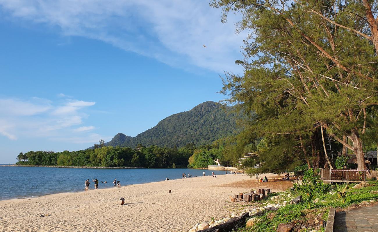 Photo de Damai Beach avec sable lumineux de surface