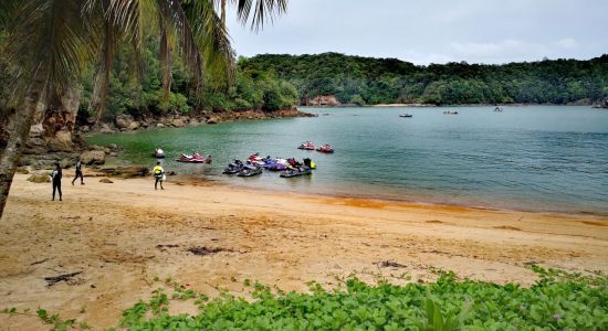 Pulau Lakei Beach