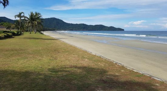 Karambunai Beach