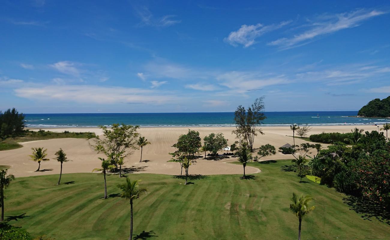 Photo de Dalit Beach avec sable beige fin de surface