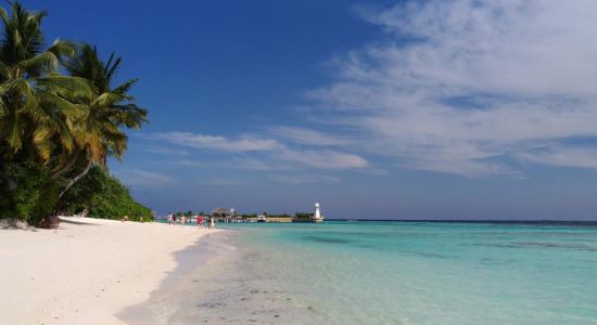 Maguhdhuvaa Resort Beach