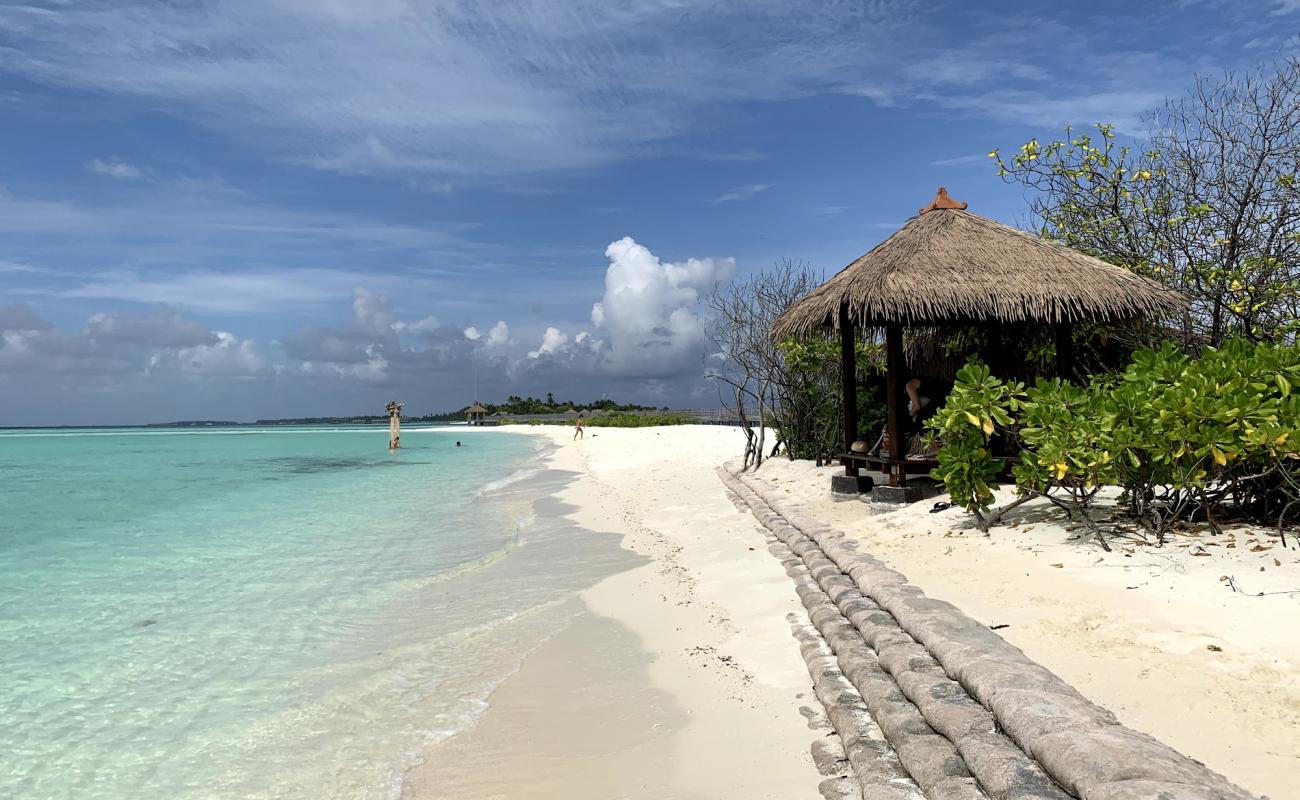 Photo de Plage de Dhigurah avec sable blanc de surface