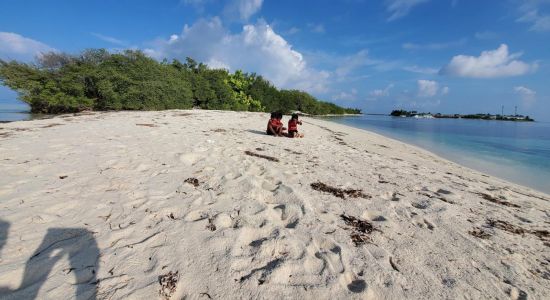 Kuda Finolhu Beach