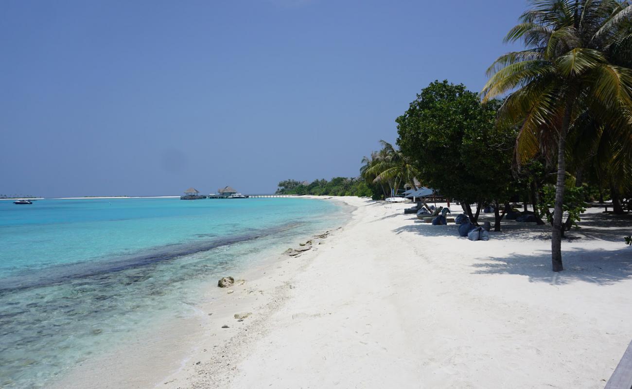 Photo de Plage de Kanifushi avec sable blanc de surface