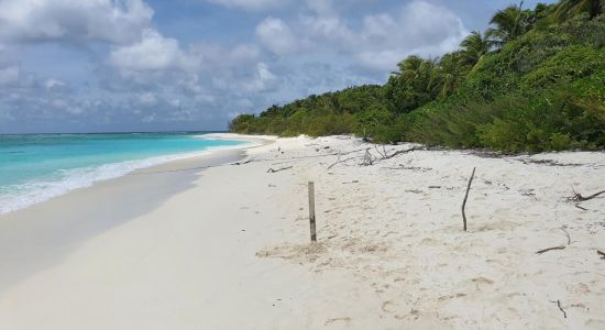 Hibalhidhoo Island Beach