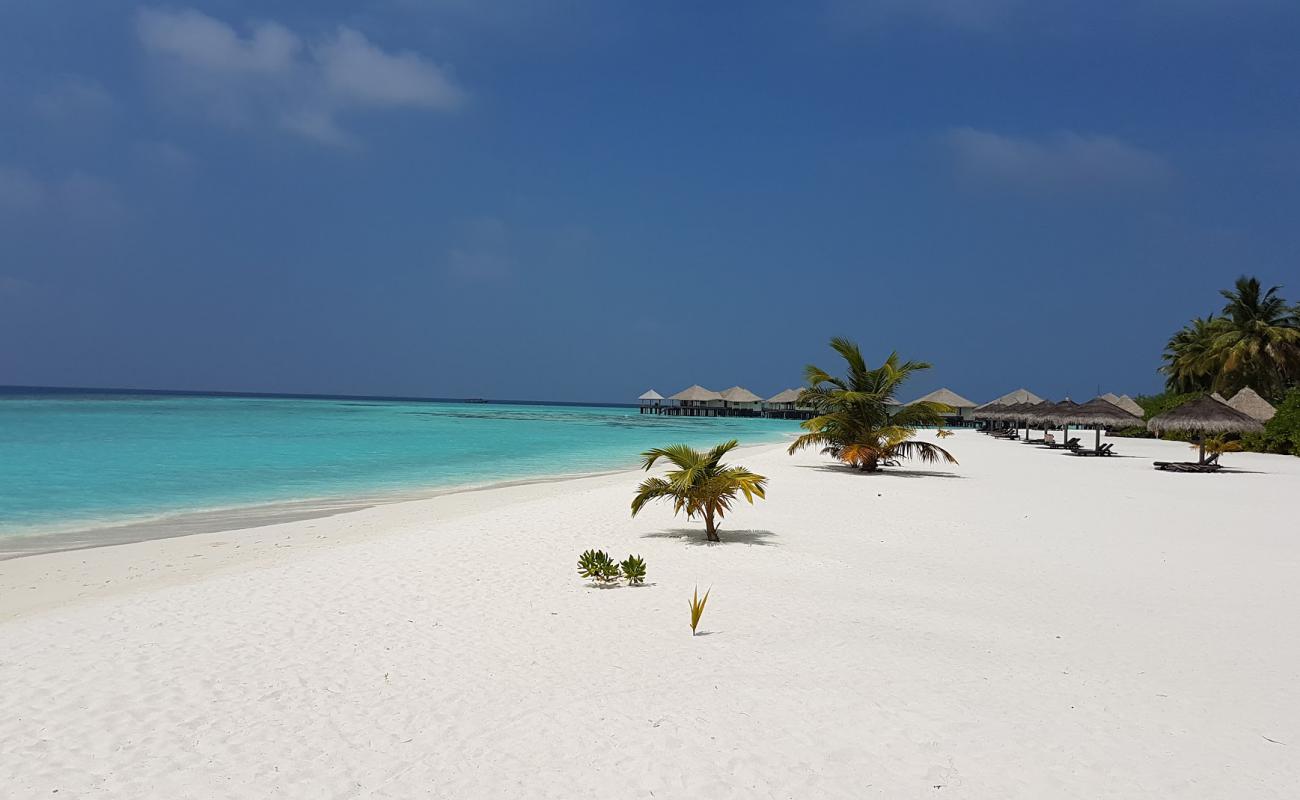 Photo de Plage de l'île de Kihaadhuffaru avec sable fin blanc de surface