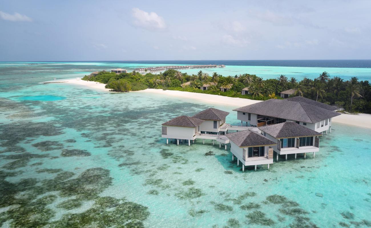 Photo de Plage de l'île Thilamaafushi avec sable fin et lumineux de surface