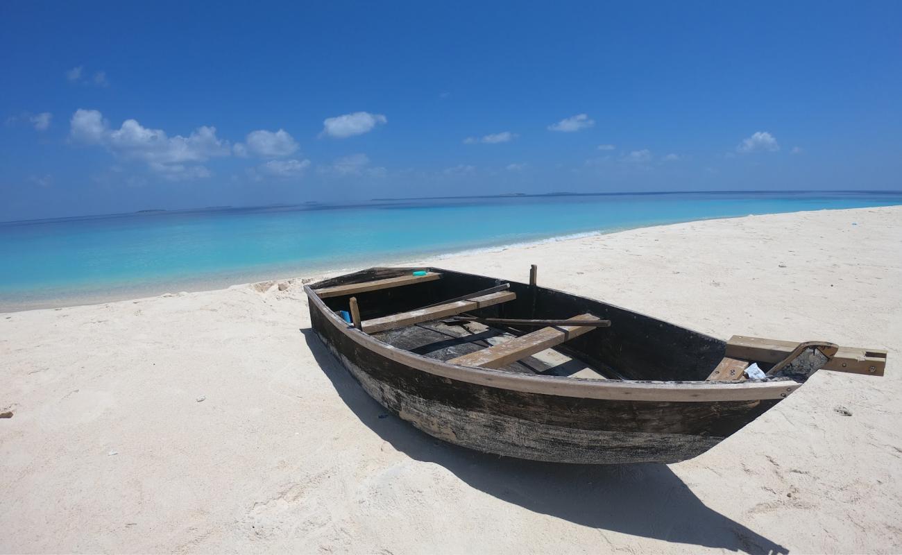 Photo de Inguraidhoo Island Beach avec sable lumineux de surface