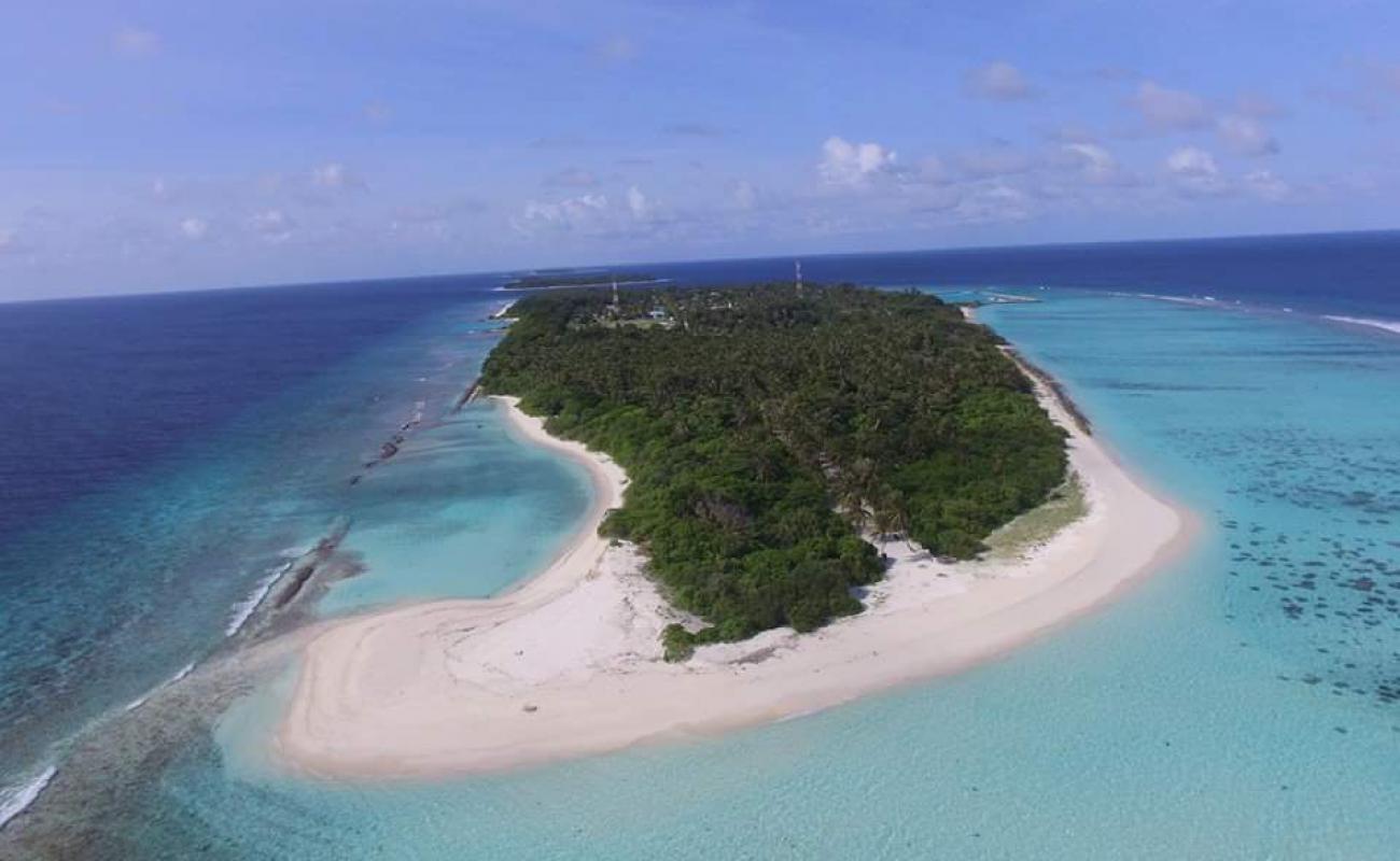 Photo de Thundi Island Beach avec sable lumineux de surface