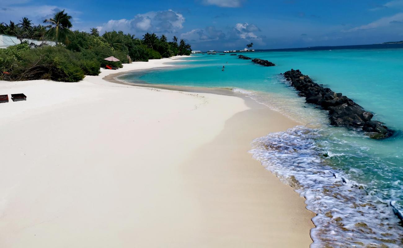 Photo de Plage de l'île Dhigali avec sable fin et lumineux de surface