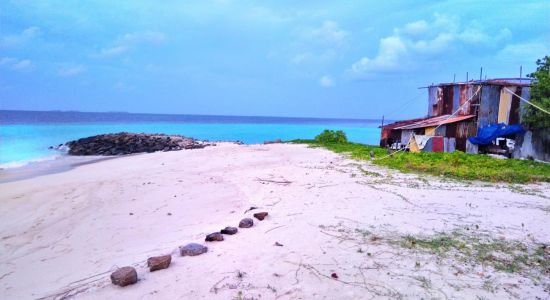 Velidhoo bitsy beach